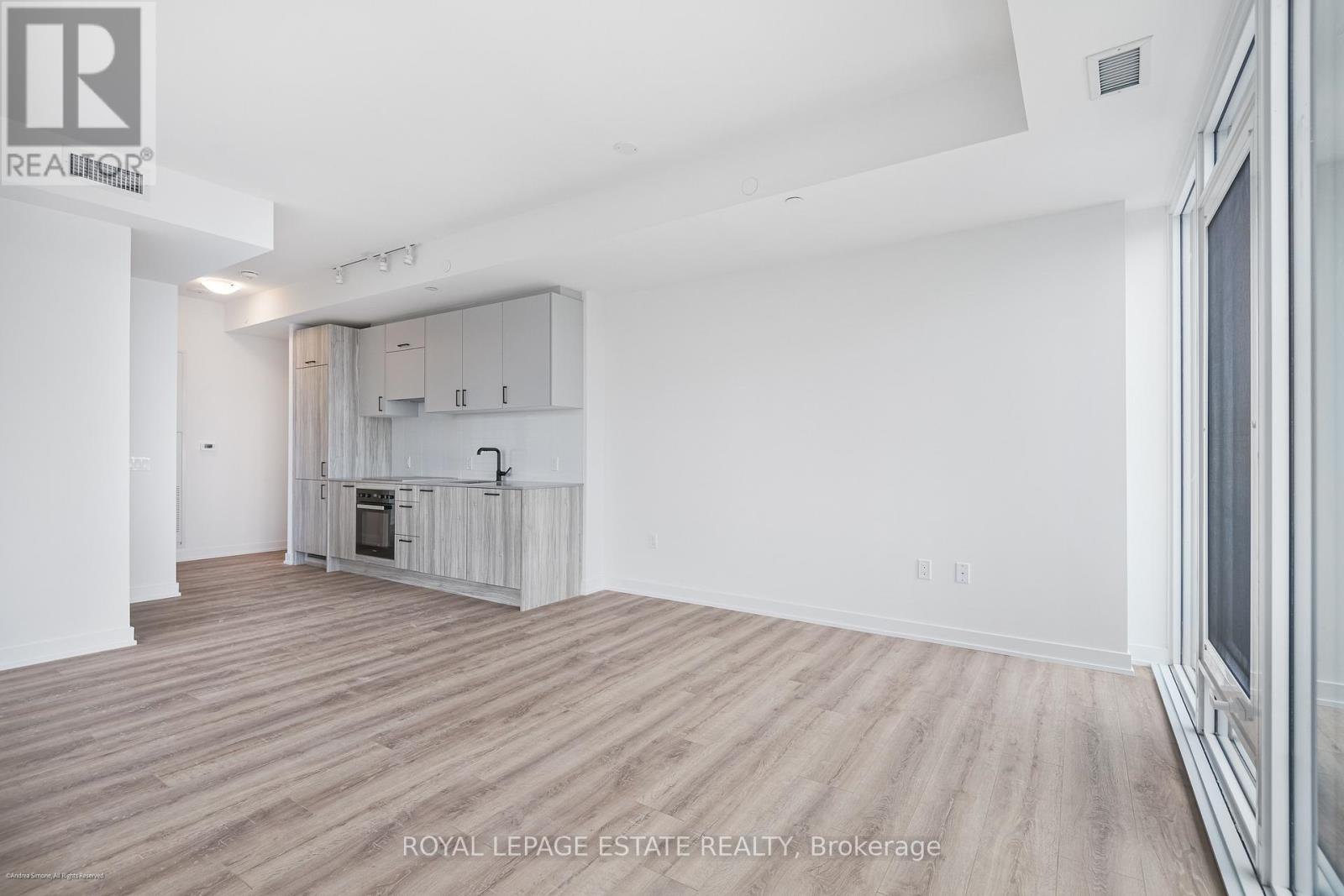 719 - 1 Quarrington Lane, Toronto, Ontario  M3C 0S4 - Photo 18 - C12657788