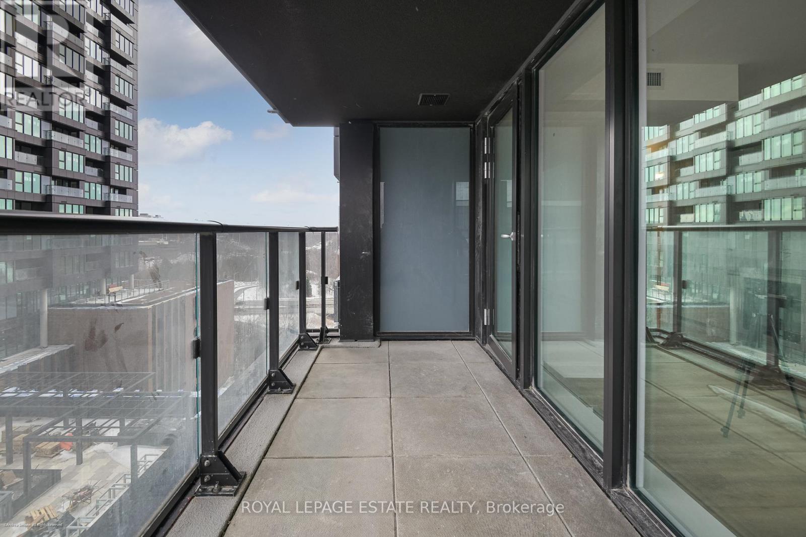 719 - 1 Quarrington Lane, Toronto, Ontario  M3C 0S4 - Photo 21 - C12657788