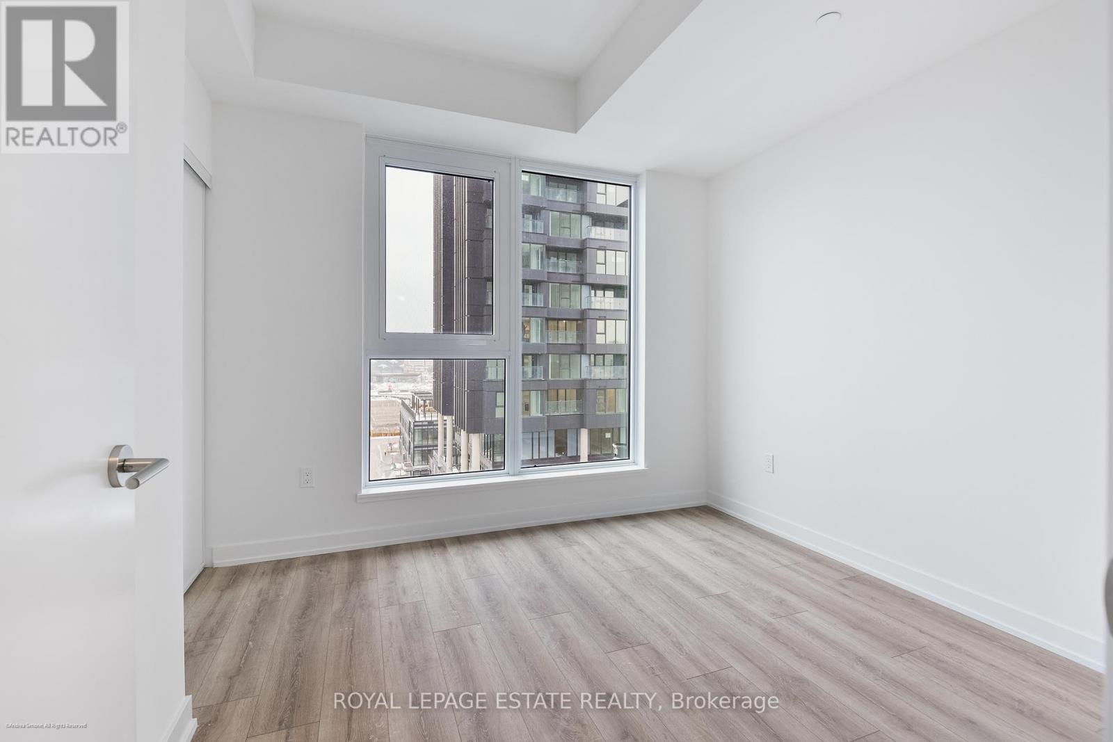 719 - 1 Quarrington Lane, Toronto, Ontario  M3C 0S4 - Photo 7 - C12657788