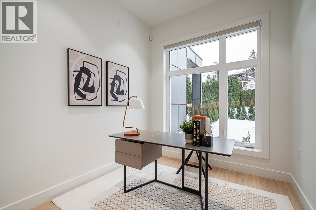 2835 Oliver Crescent, Vancouver, British Columbia V6L 1T1 - Photo 7 - R3075464