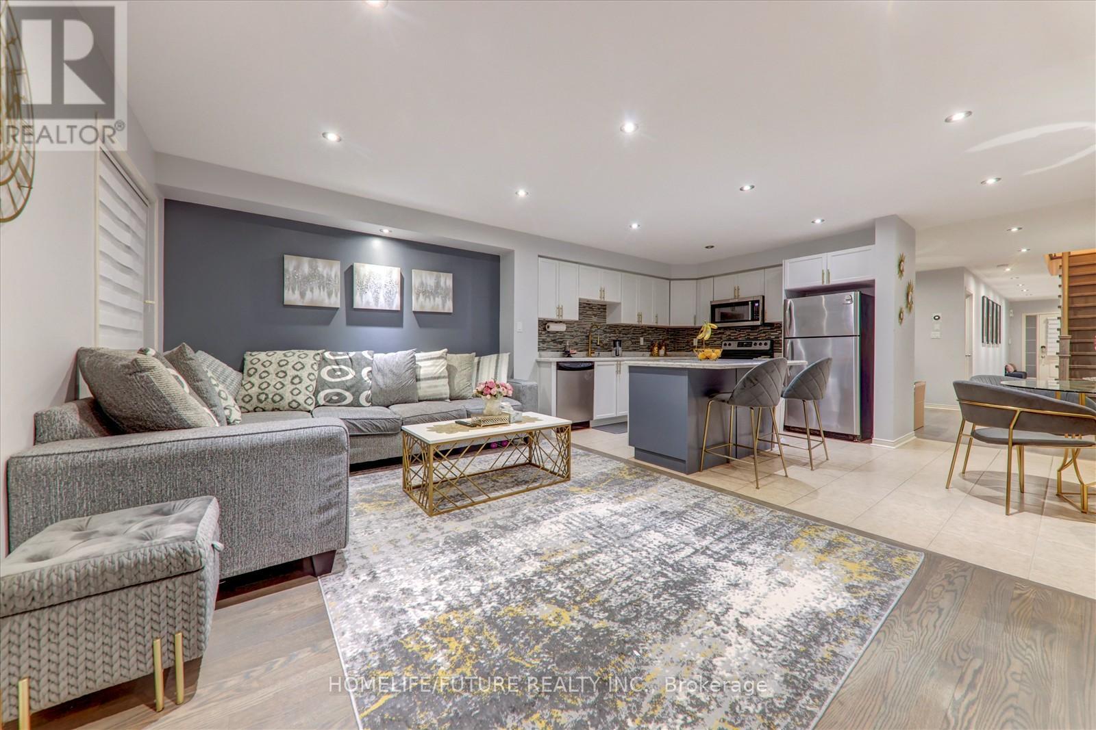 Main & 2nd - 70 Tozer Crescent, Ajax, Ontario  L1T 5A1 - Photo 19 - E12657734