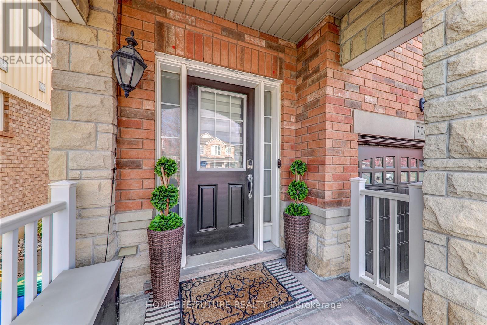 Main & 2nd - 70 Tozer Crescent, Ajax, Ontario  L1T 5A1 - Photo 5 - E12657734