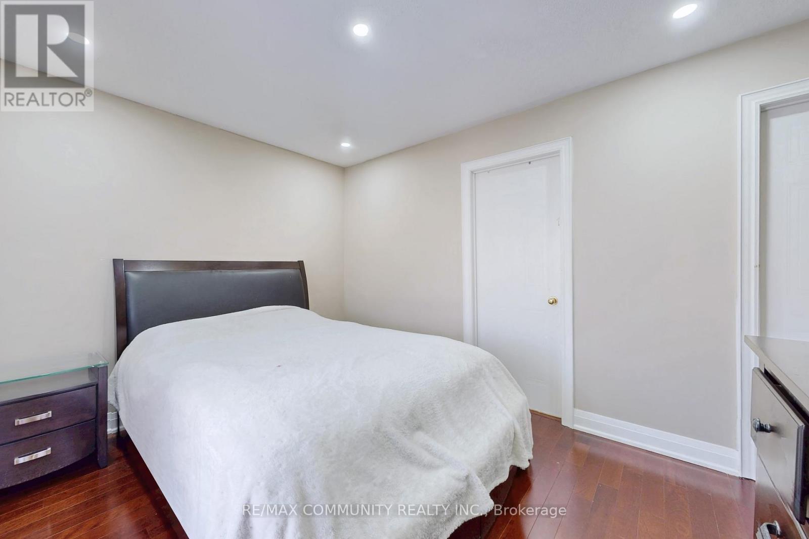 10 Oxfordshire Street, Markham, Ontario  L6C 2E1 - Photo 35 - N12657774