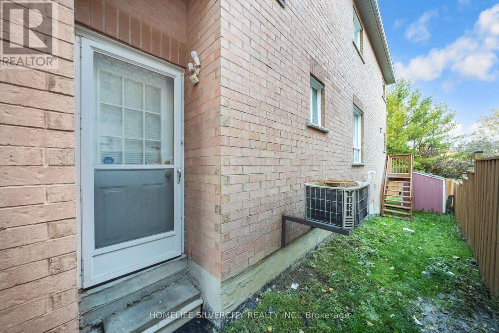 16 Coralreef Crescent, Brampton, Ontario  L6R 2H5 - Photo 44 - W12657722