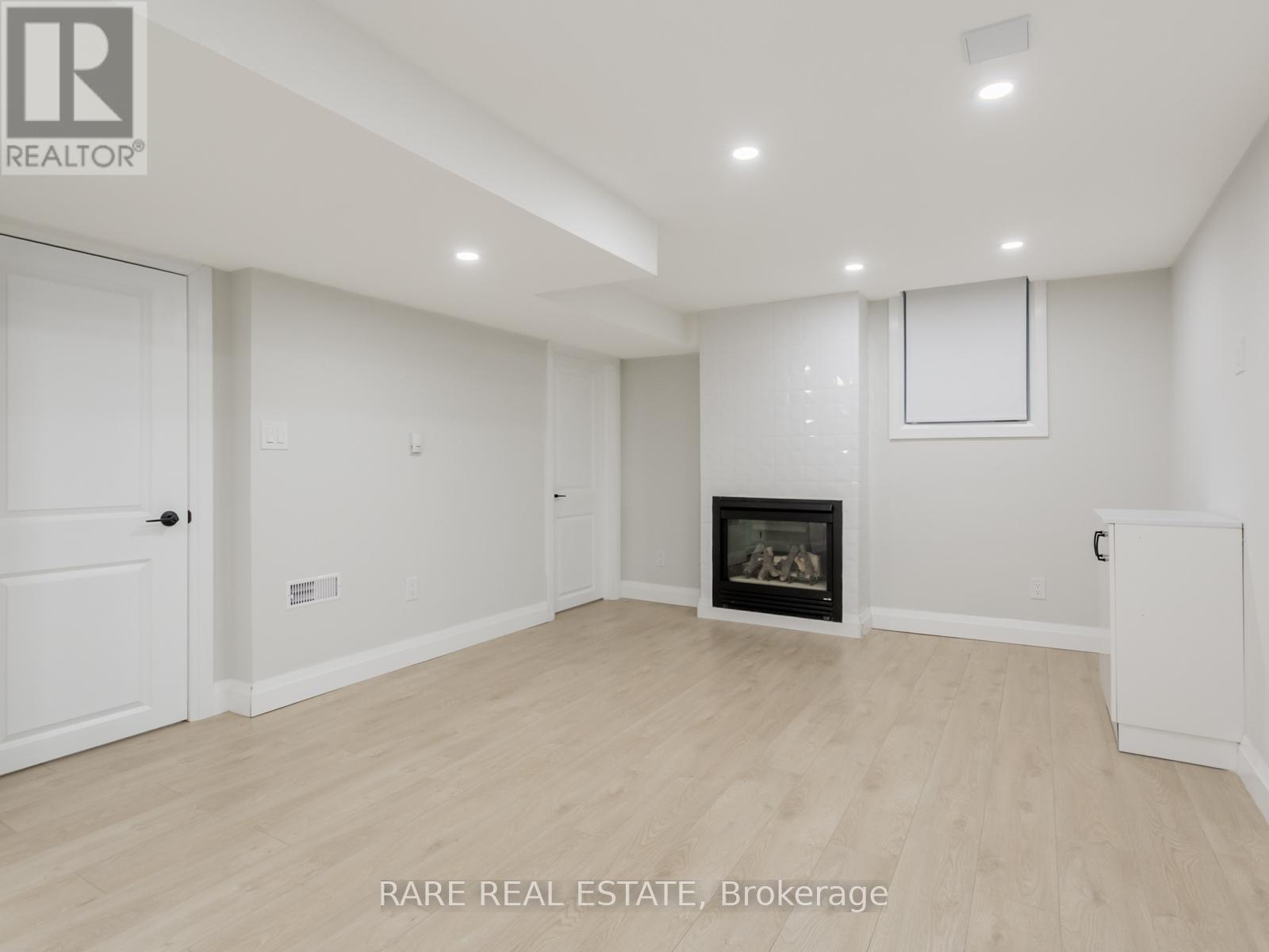 Lower - 3551 Wass Crescent, Oakville, Ontario  L6L 6G2 - Photo 6 - W12657724