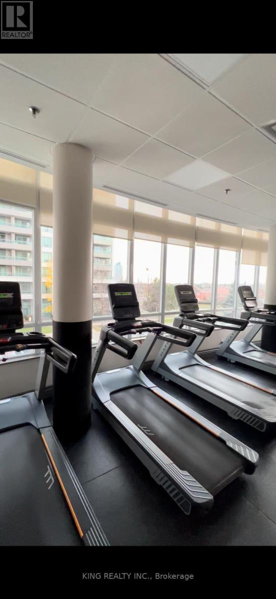 818 - 339 Rathburn Road W, Mississauga, Ontario  L5B 0K6 - Photo 20 - W12657740