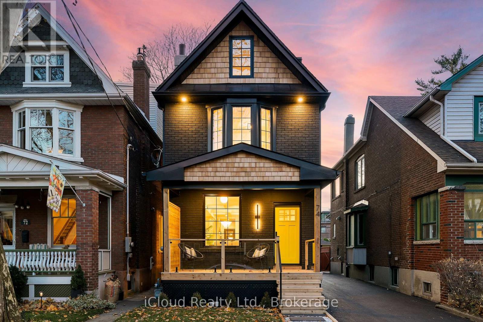 74 LANGFORD AVENUE, Toronto, Ontario