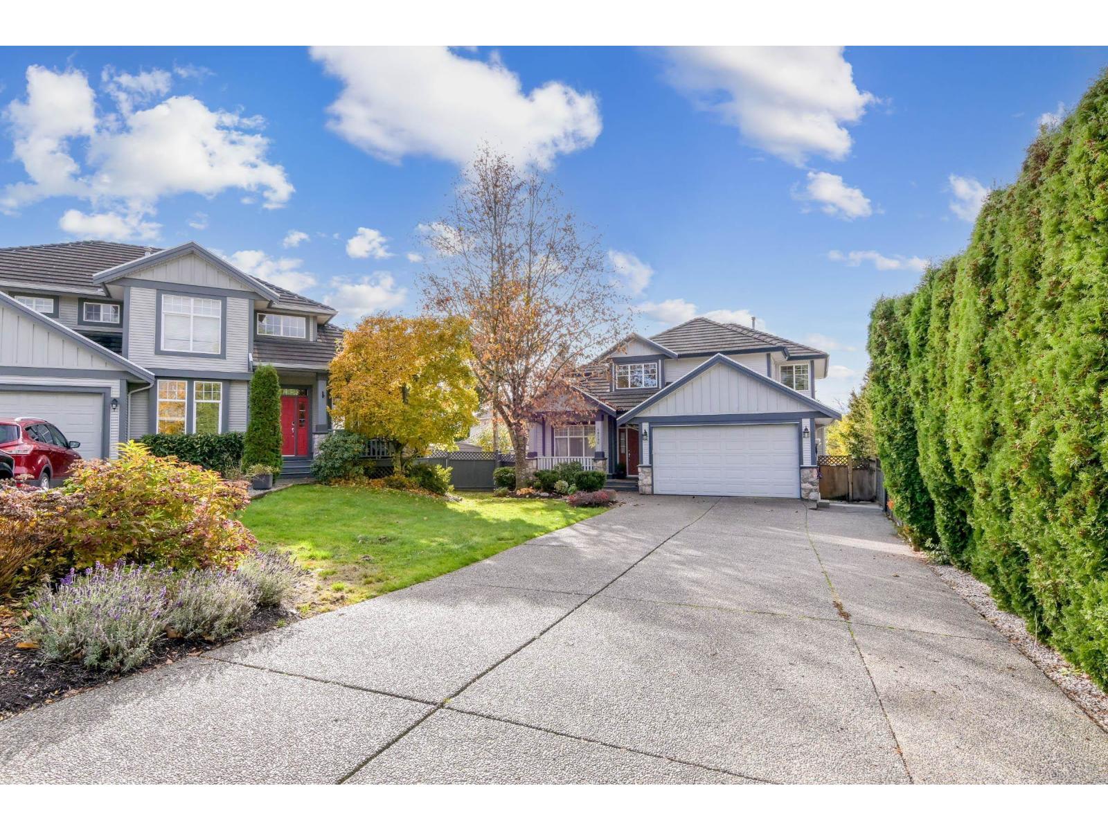 18290 Claytonwood Crescent, Surrey, British Columbia  V3S 0M3 - Photo 2 - R3075407