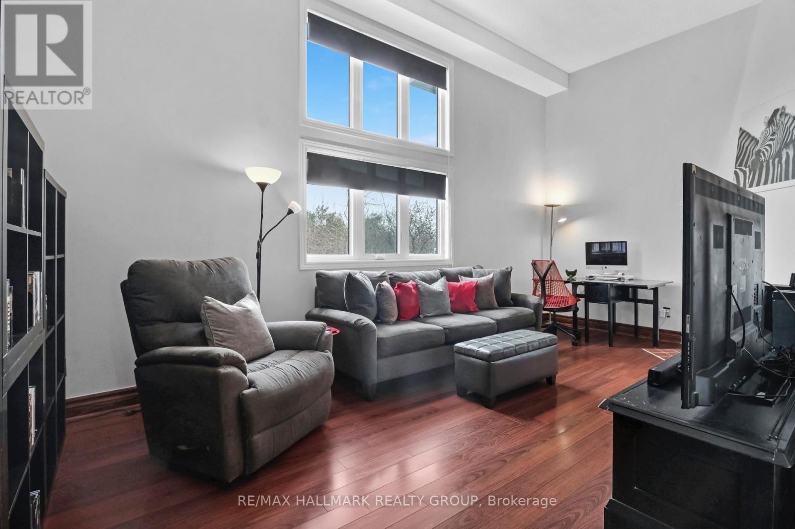 3205 Uplands Drive, Ottawa, Ontario  K1V 9T3 - Photo 6 - X12657808