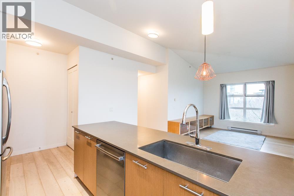 305 215 Brookes Street, New Westminster, British Columbia V3M 0G5 - Photo 13 - R3075504