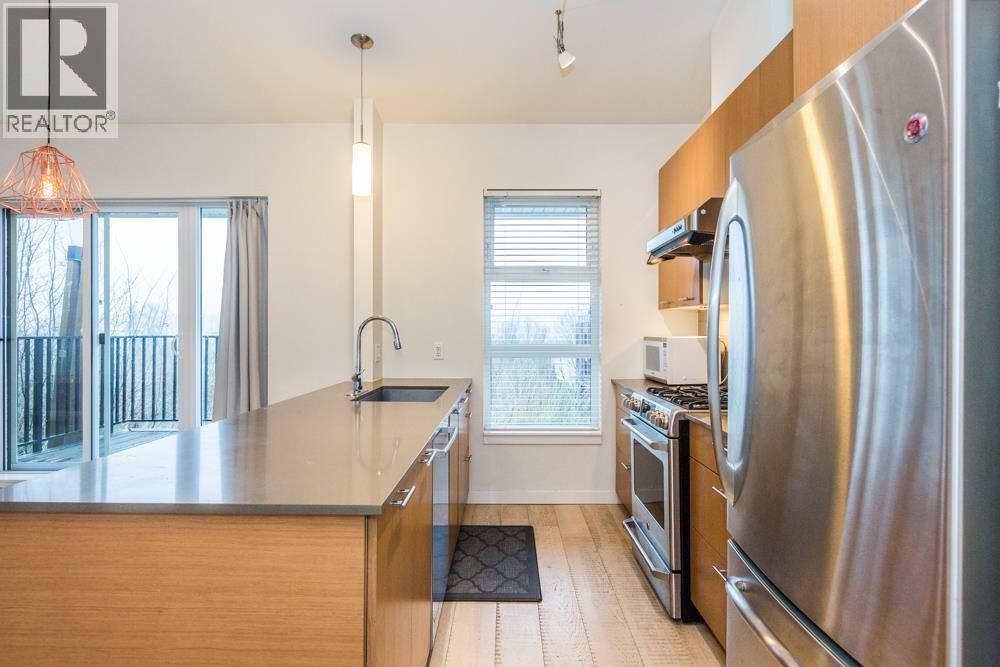 305 215 Brookes Street, New Westminster, British Columbia V3M 0G5 - Photo 4 - R3075504