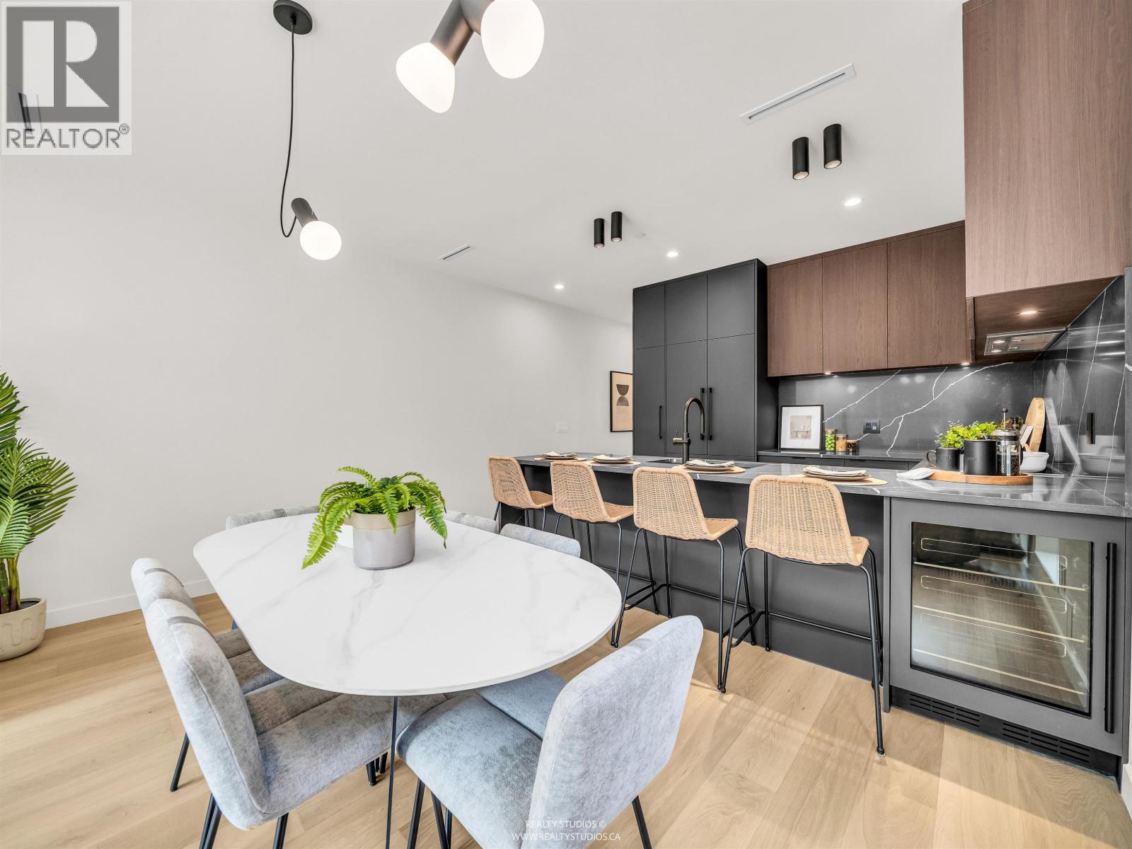 1 1120 E 23rd Avenue, Vancouver, British Columbia  V5V 1Y7 - Photo 10 - R3075515