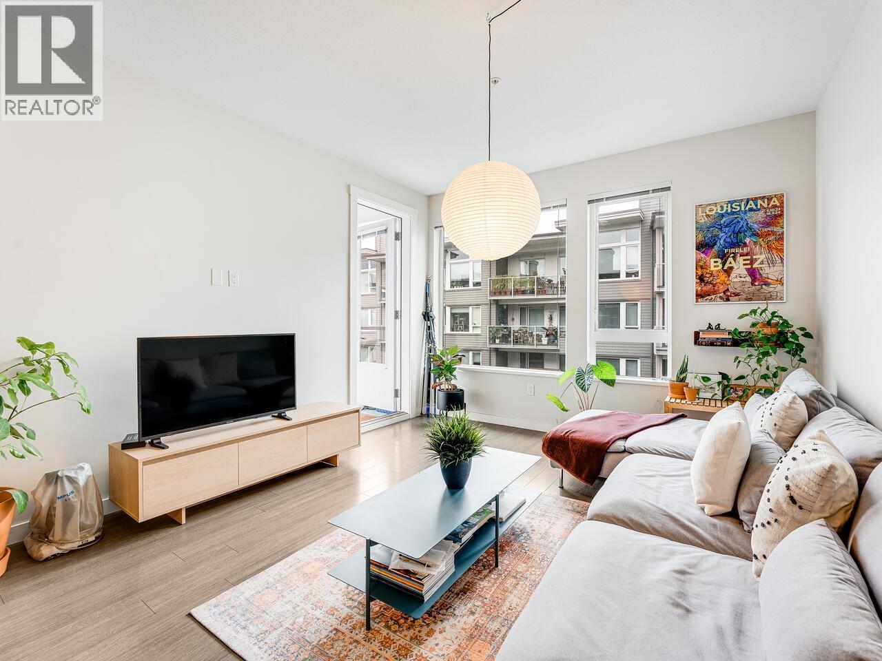 412 255 W 1st Street, North Vancouver, British Columbia  V7M 3G8 - Photo 3 - R3075518