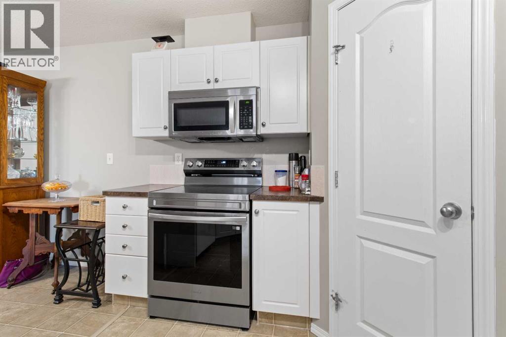 211, 3730 50 Avenue, Red Deer, Alberta  T4N 3Y8 - Photo 4 - A2276110