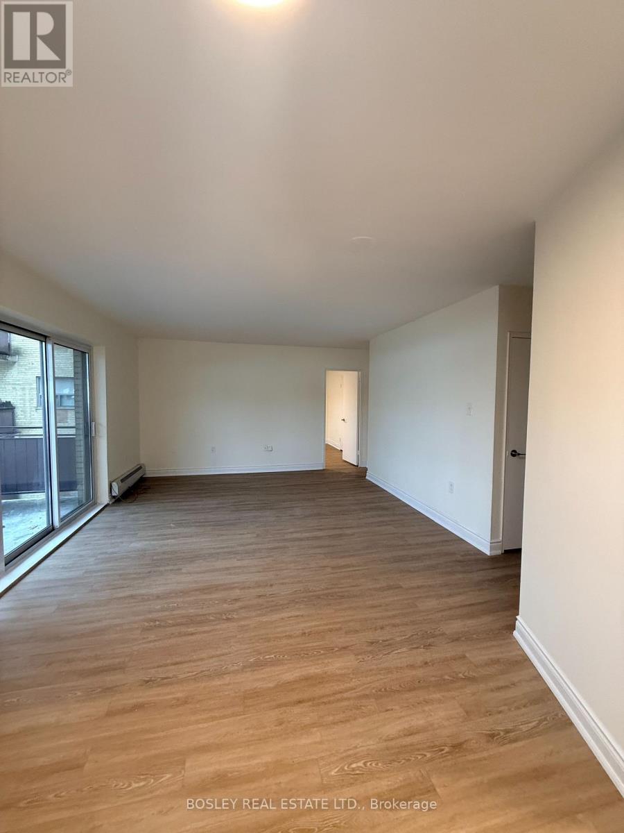 407 - 972 Eglinton Avenue E, Toronto, Ontario  M4G 2L9 - Photo 4 - C12657792