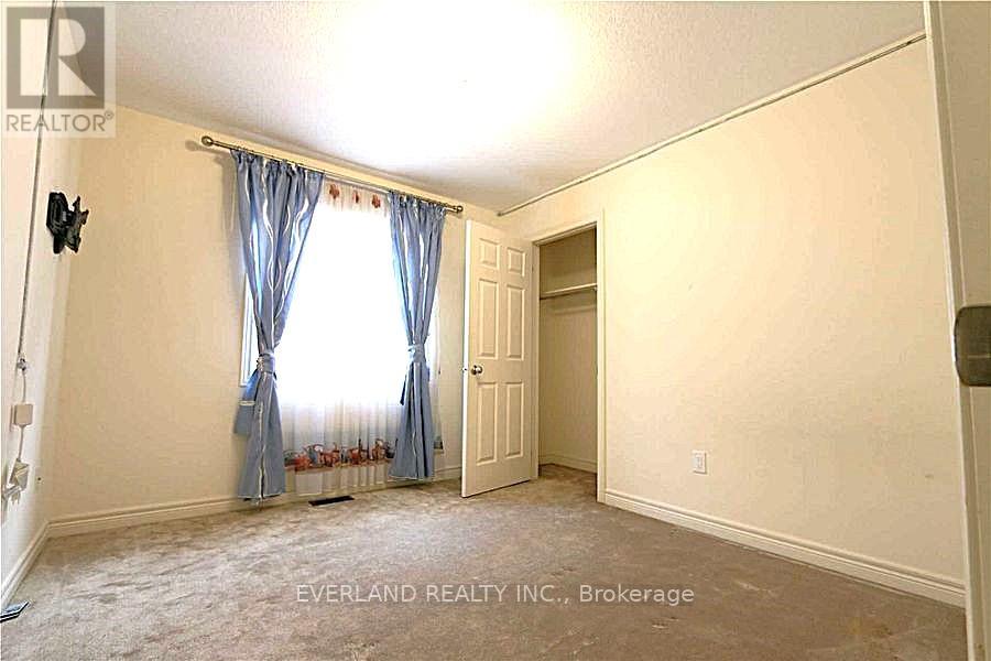 136 Mooney Street, Bradford West Gwillimbury (Bradford), Ontario  L3Z 0K8 - Photo 24 - N12657814