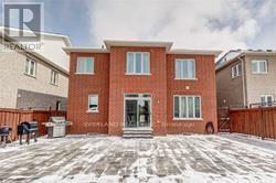 136 Mooney Street, Bradford West Gwillimbury (Bradford), Ontario  L3Z 0K8 - Photo 7 - N12657814