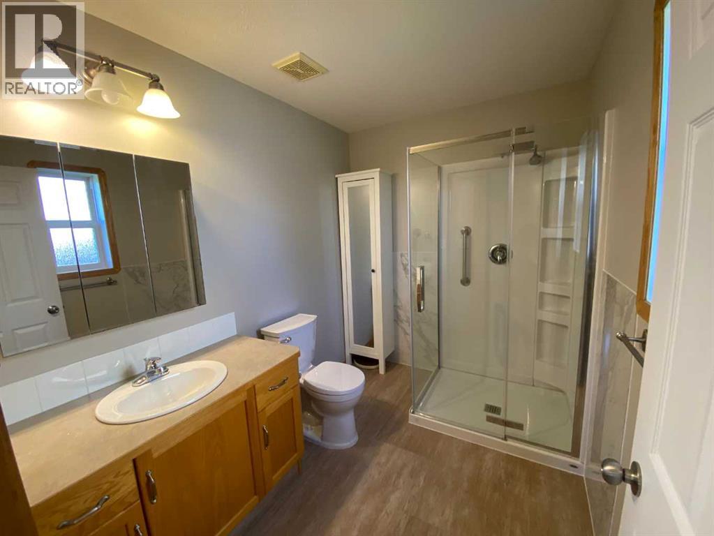 90 Upland Road W, Brooks, Alberta  T1R 0P9 - Photo 14 - A2251110