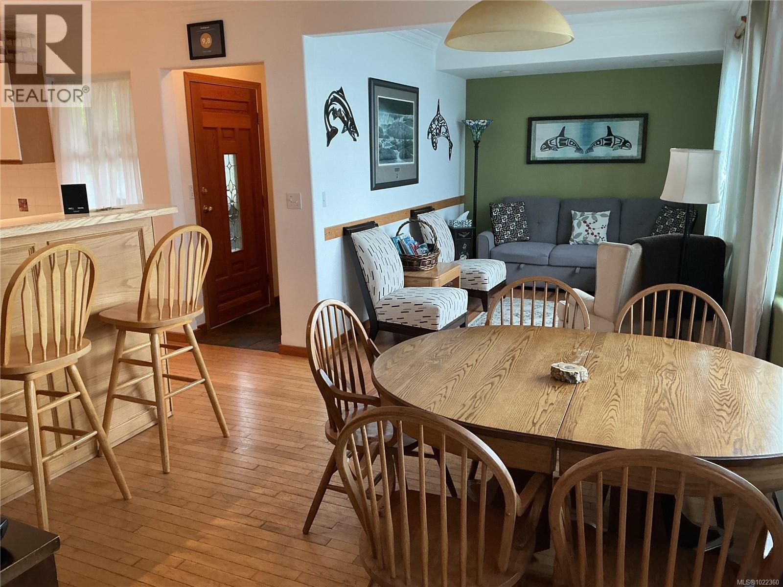 480 & 500 1st St, Malcolm Island, British Columbia  V0N 3E0 - Photo 10 - 1022360