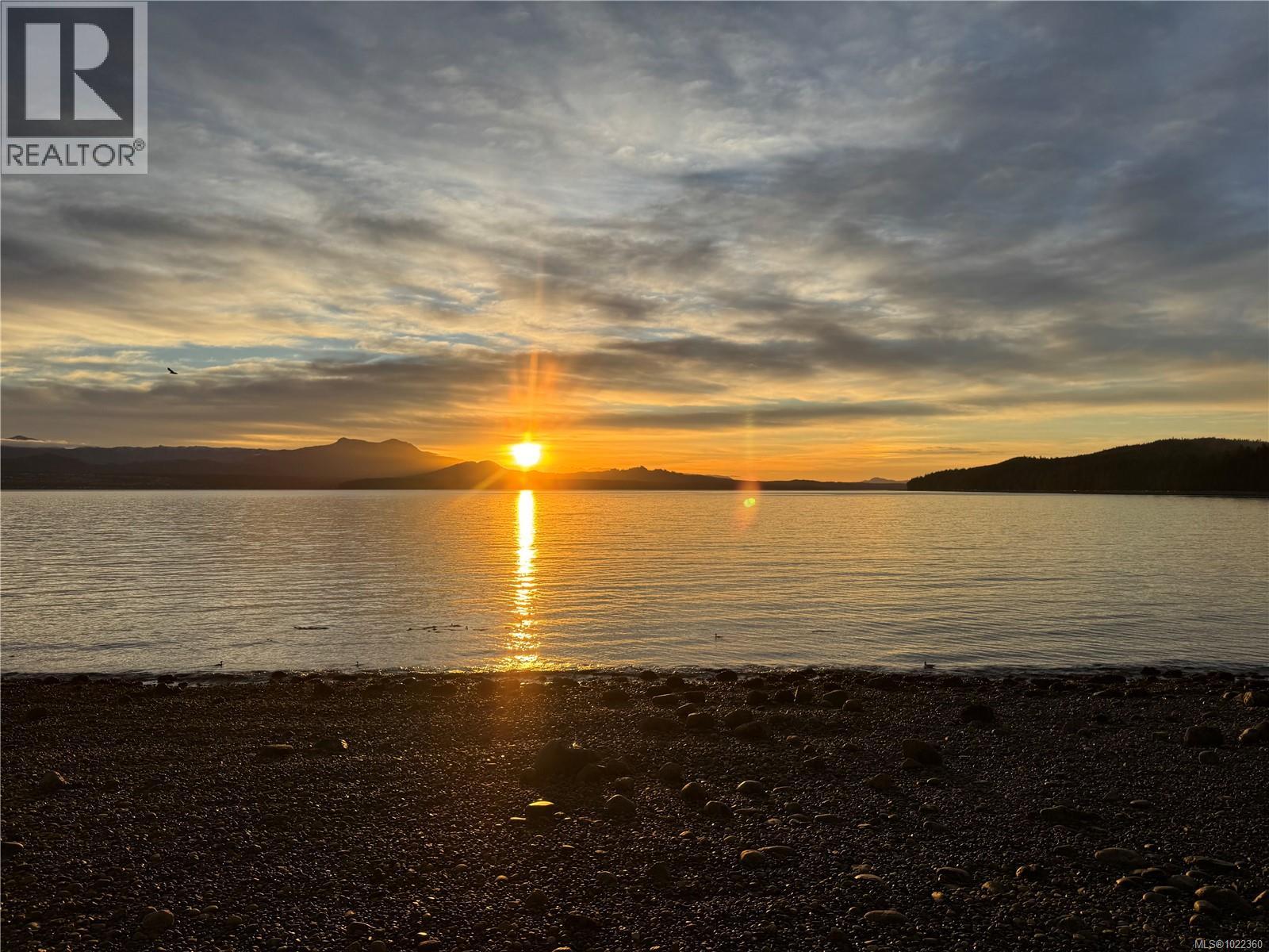 480 & 500 1st St, Malcolm Island, British Columbia  V0N 3E0 - Photo 41 - 1022360