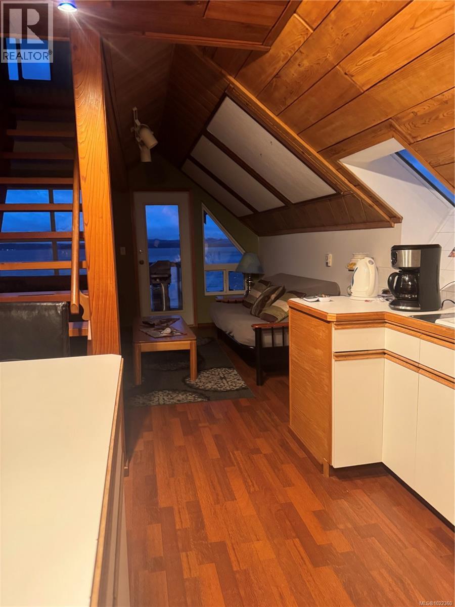 480 & 500 1st St, Malcolm Island, British Columbia  V0N 3E0 - Photo 20 - 1022360