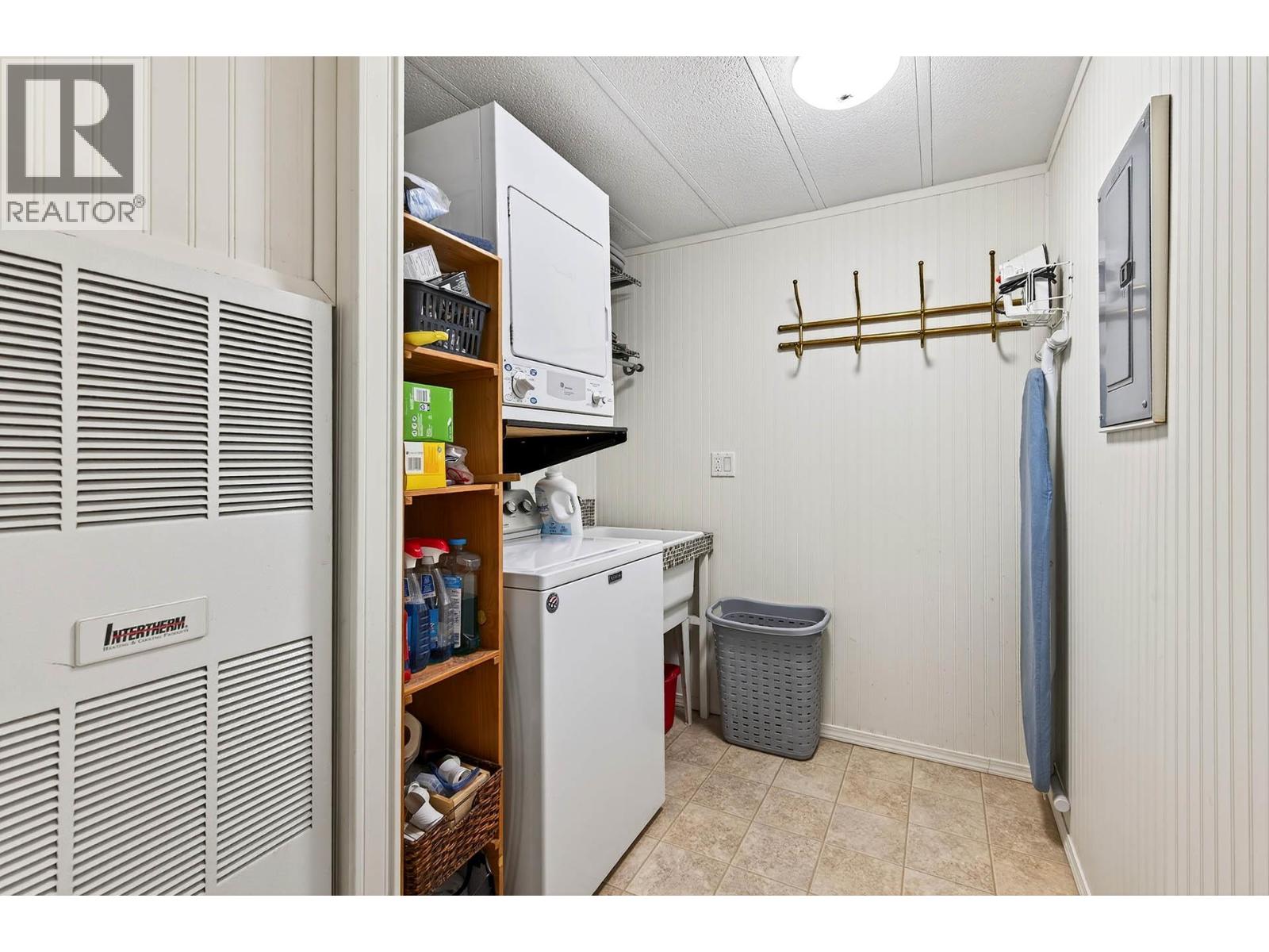 1528 LAVEAU Road Kamloops Photo 17