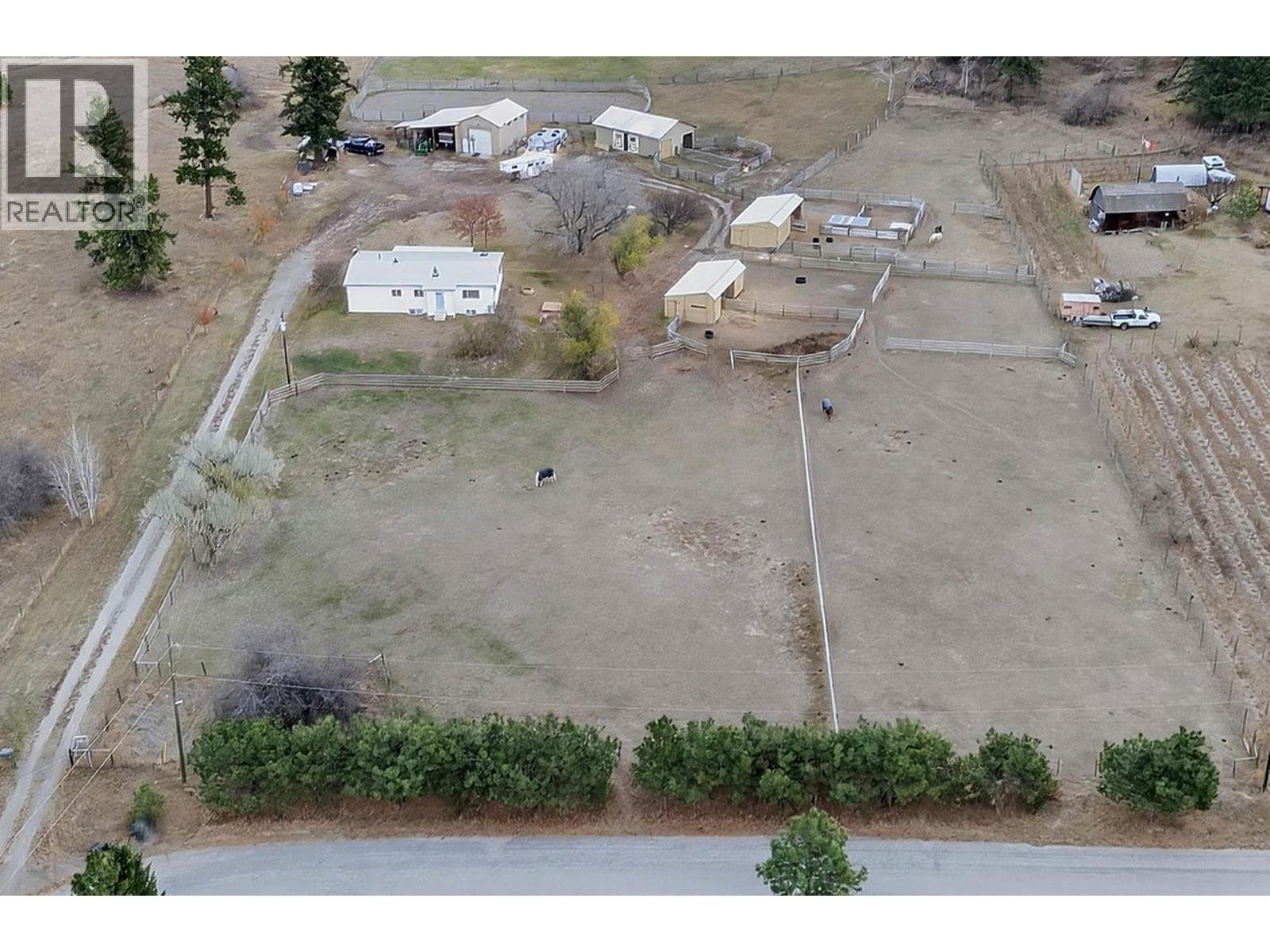 1528 LAVEAU Road Kamloops Photo 37