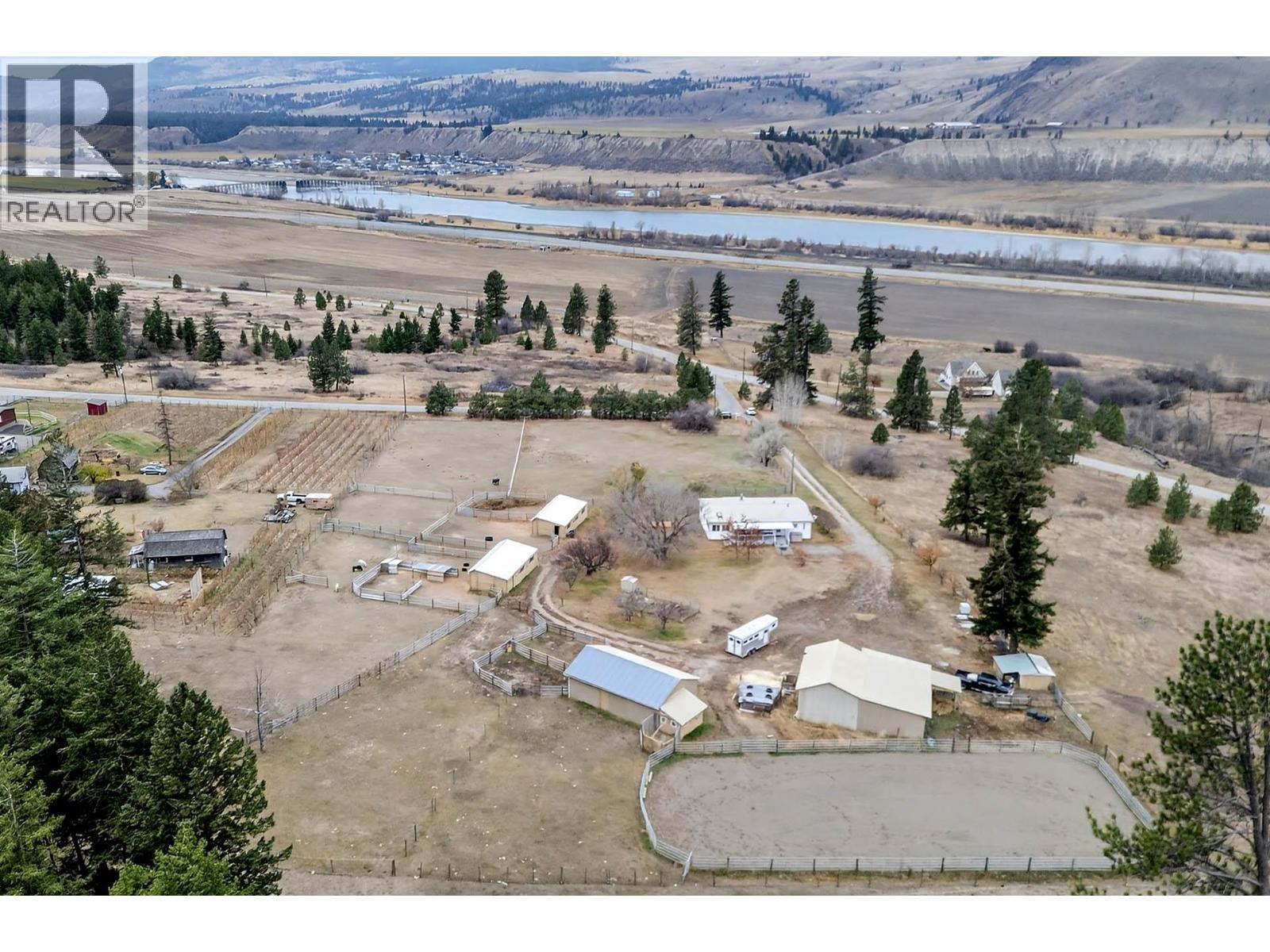 1528 LAVEAU Road Kamloops Photo 31