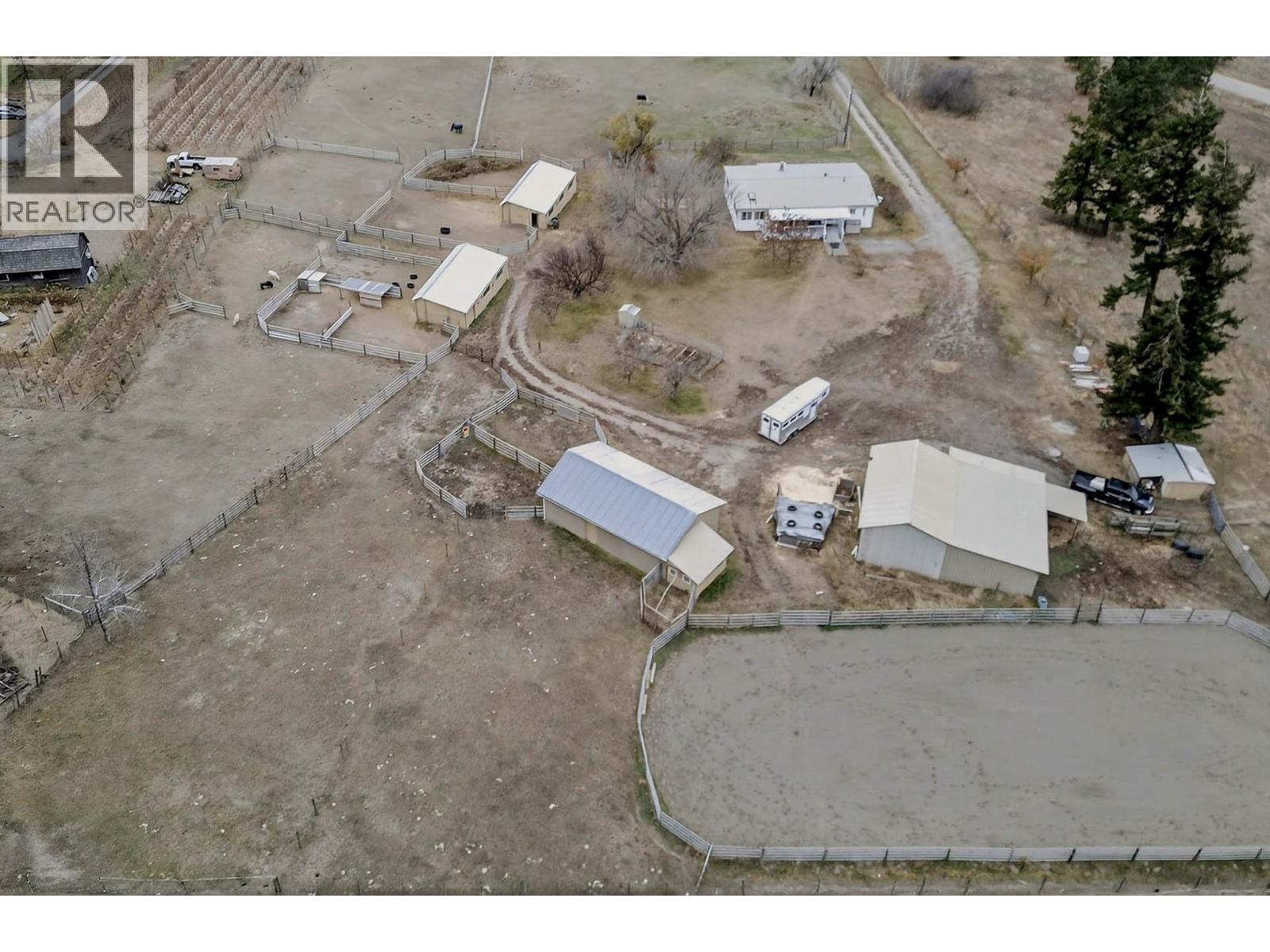 1528 LAVEAU Road Kamloops Photo 34