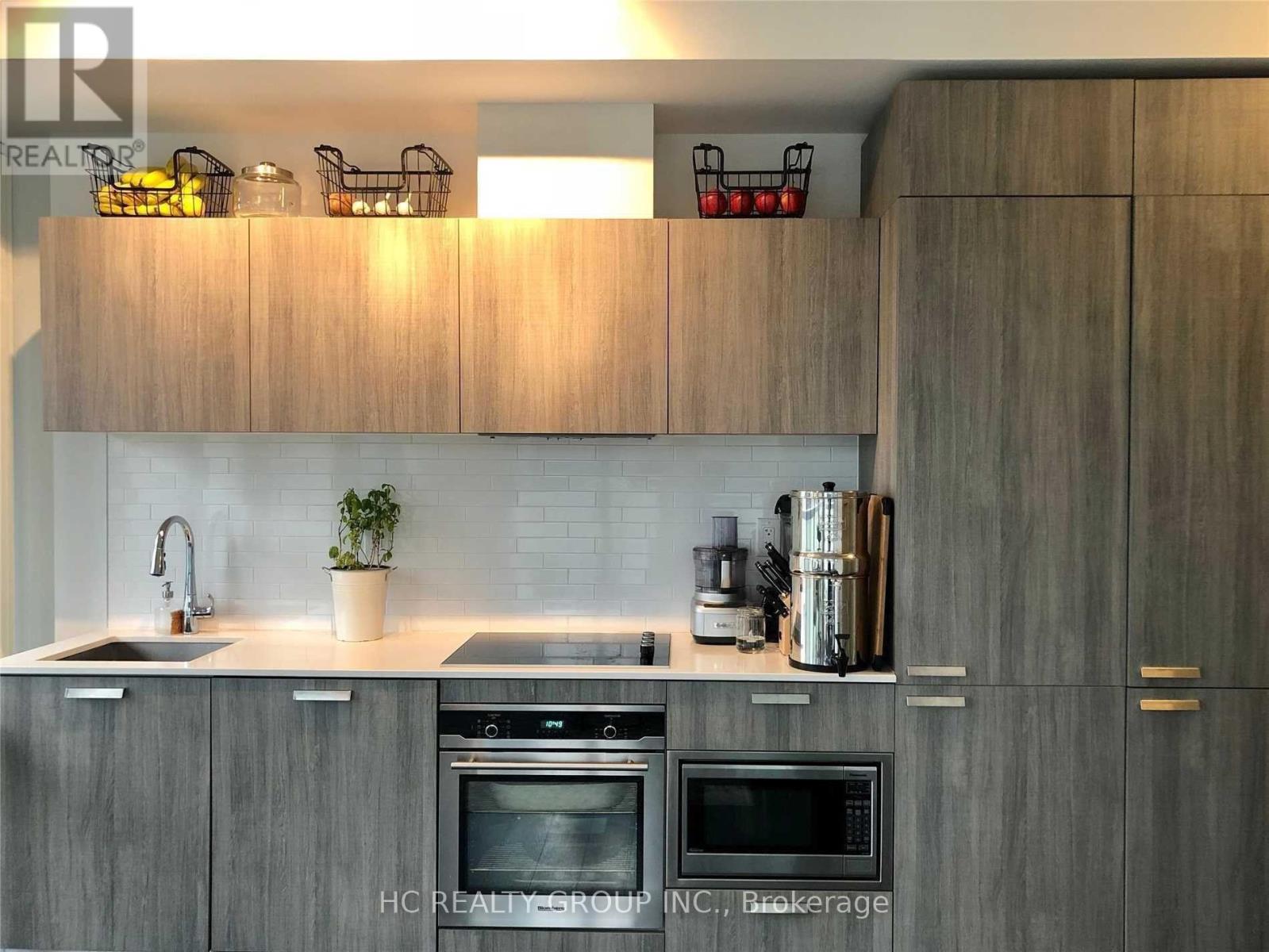 1303 - 50 Charles Street E, Toronto, Ontario  M4Y 0C3 - Photo 7 - C12657816