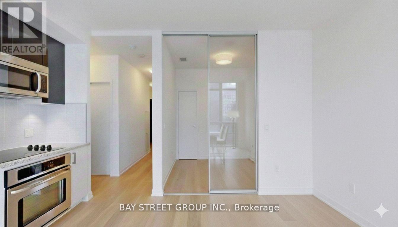 410 - 89 Dunfield Avenue, Toronto, Ontario  M4S 0A4 - Photo 5 - C12657838