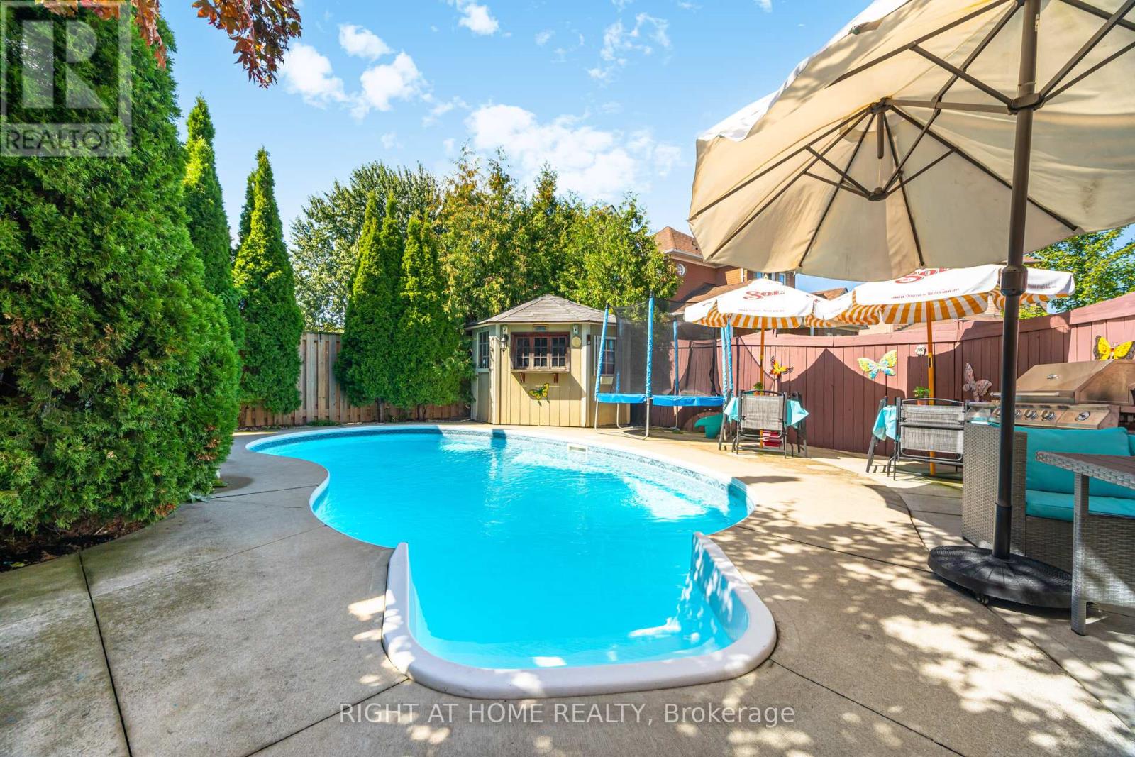 2 Melrose Gardens, Brampton, Ontario  L7A 1J7 - Photo 46 - W12657848