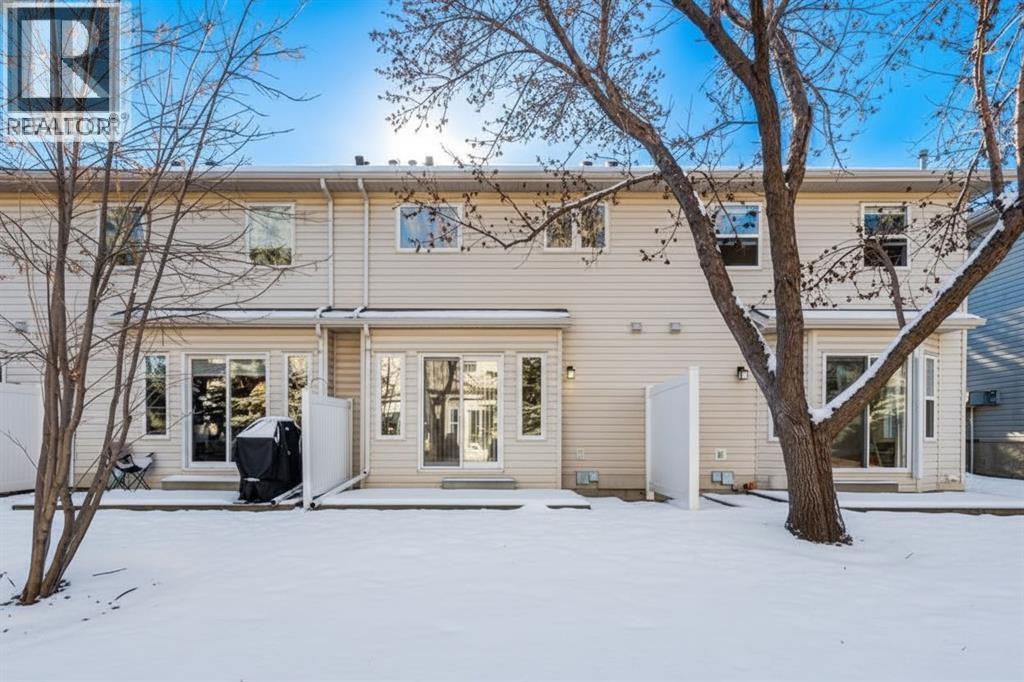 12 Millrise Green Sw, Calgary, Alberta  T2Y 3E8 - Photo 2 - A2276631