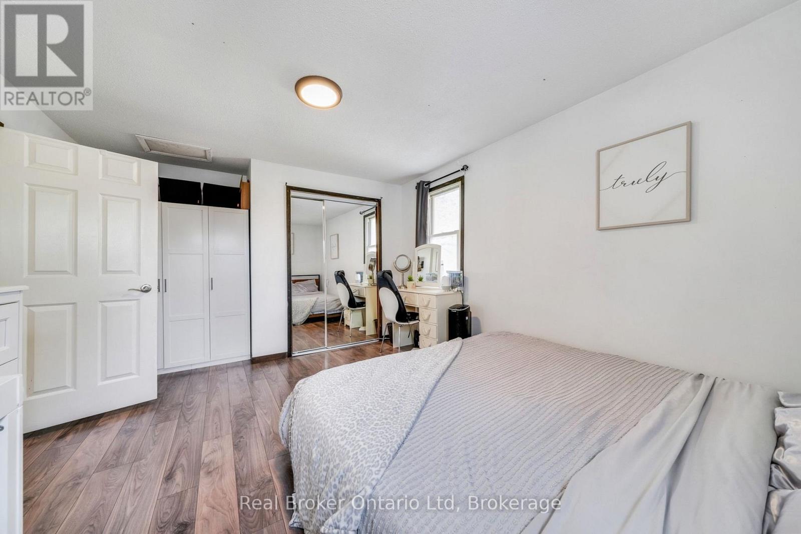 116 Robert Street E, Penetanguishene, Ontario  L9M 1J2 - Photo 17 - S12657864