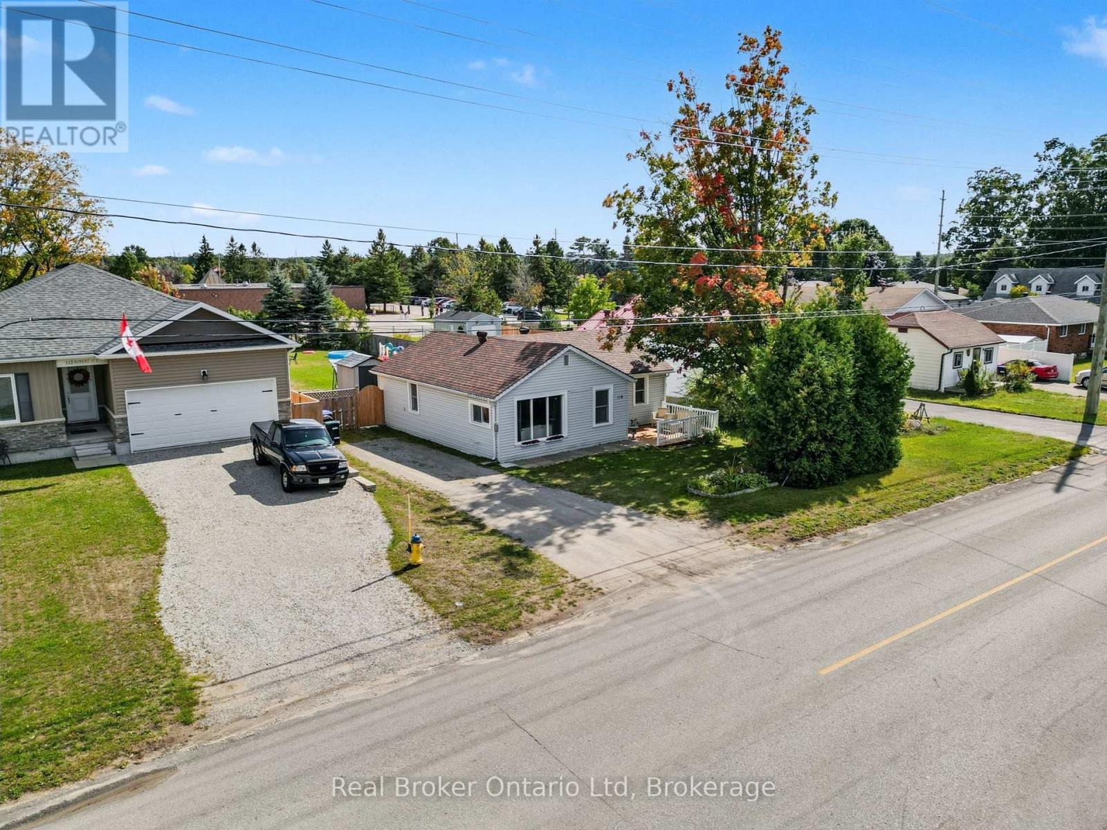 116 Robert Street E, Penetanguishene, Ontario  L9M 1J2 - Photo 27 - S12657864