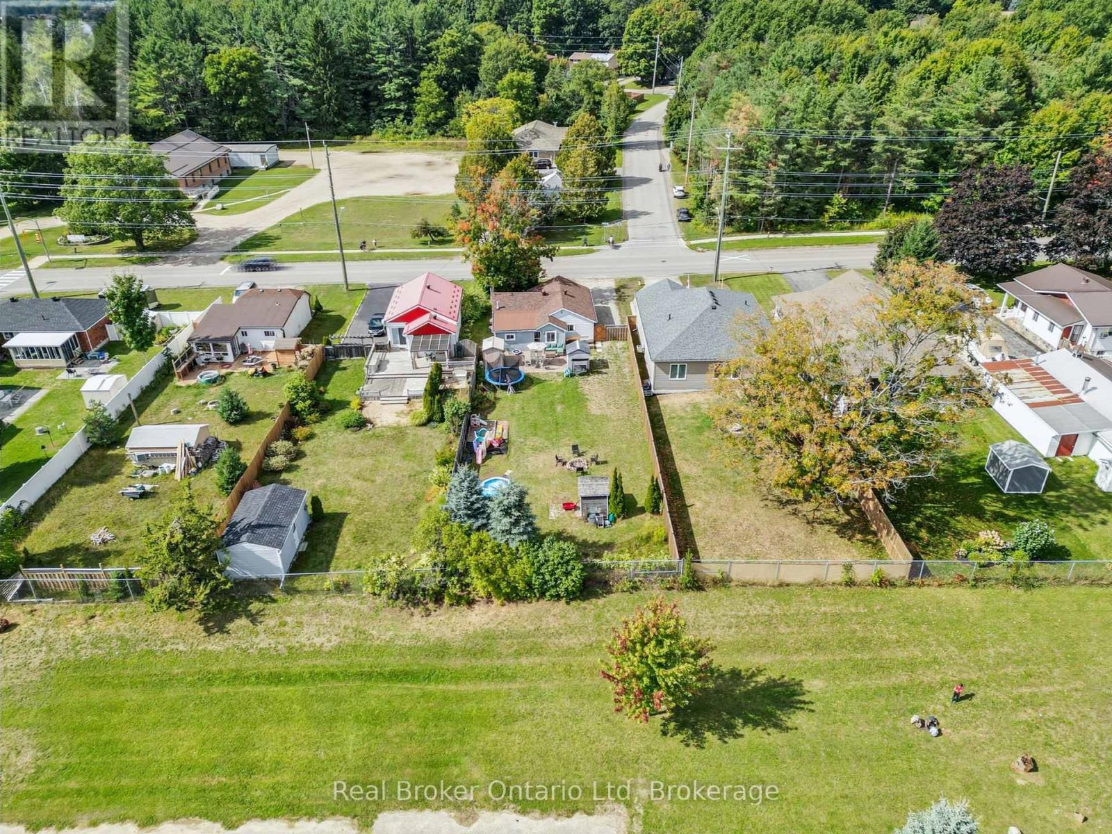 116 Robert Street E, Penetanguishene, Ontario  L9M 1J2 - Photo 32 - S12657864