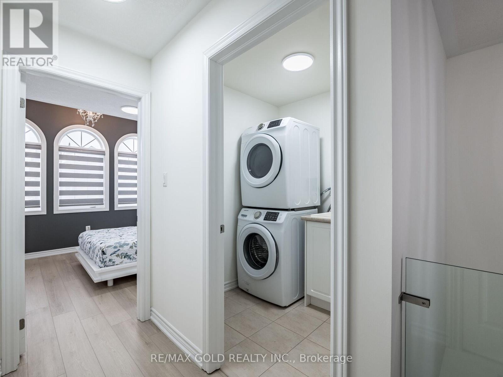 12 Hines Street, Brampton, Ontario  L7A 4X5 - Photo 30 - W12654456