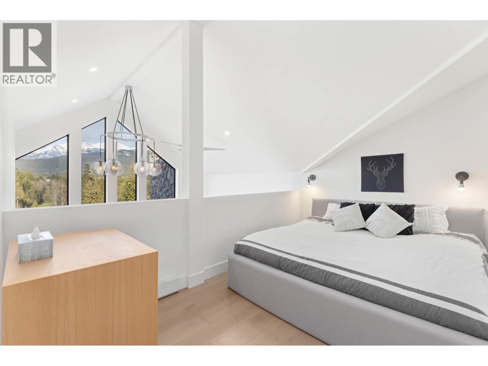 406 3317 Ptarmigan Place, Whistler, British Columbia  V8E 0V7 - Photo 25 - R3075542