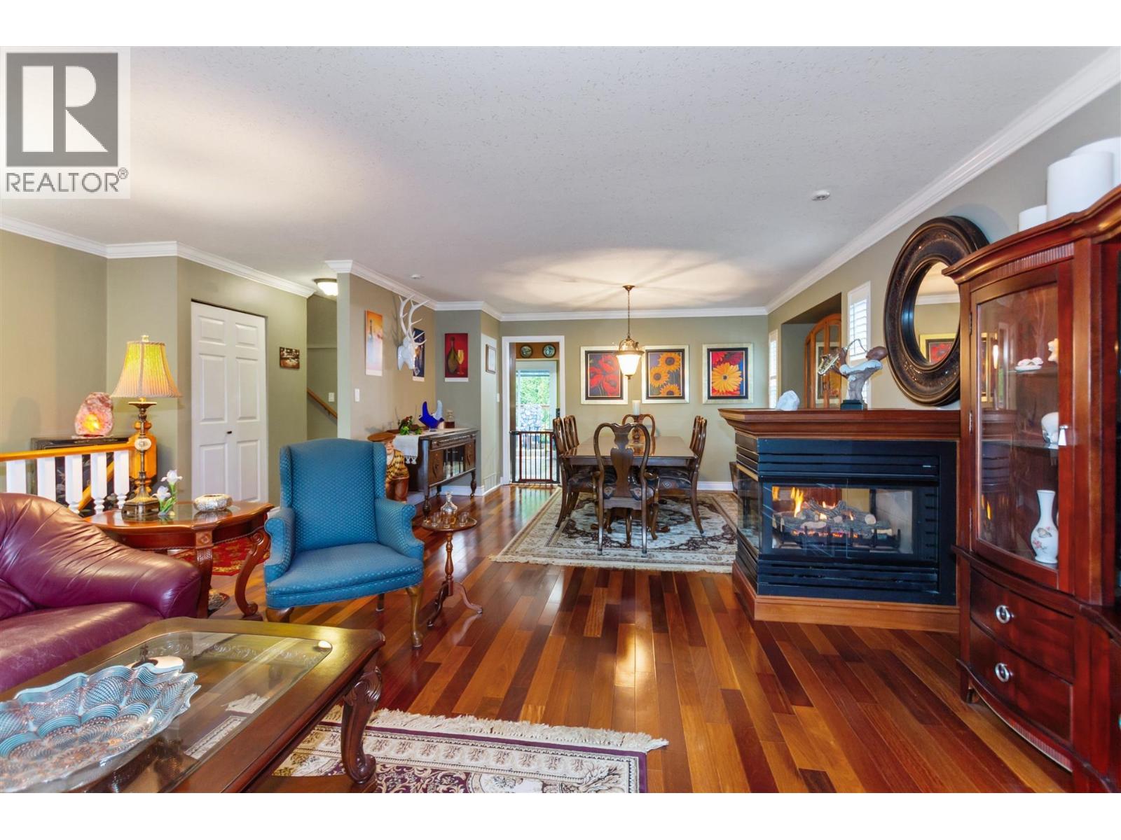 12193 Lindsay Place, Maple Ridge, British Columbia V2X 9S3 - Photo 4 - R3075534