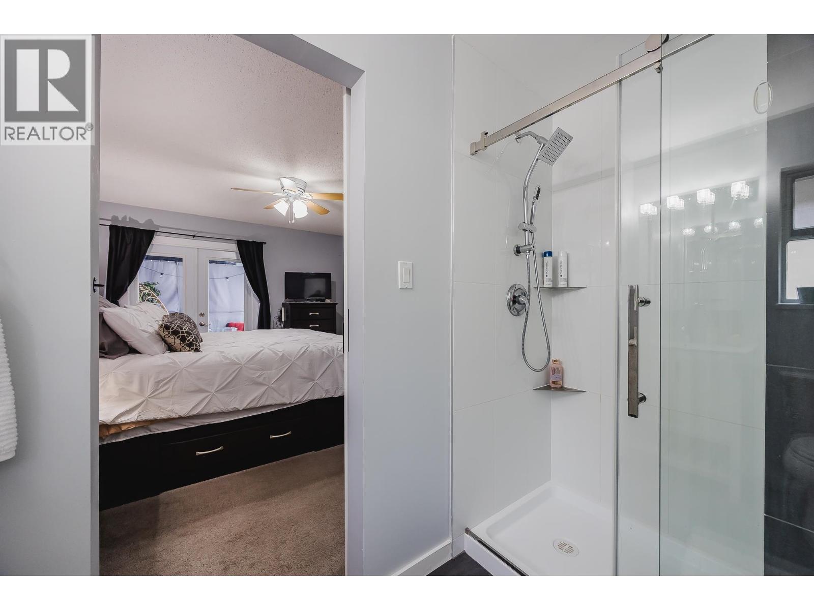 20492 Thorne Avenue, Maple Ridge, British Columbia V2X 8T8 - Photo 16 - R3075543