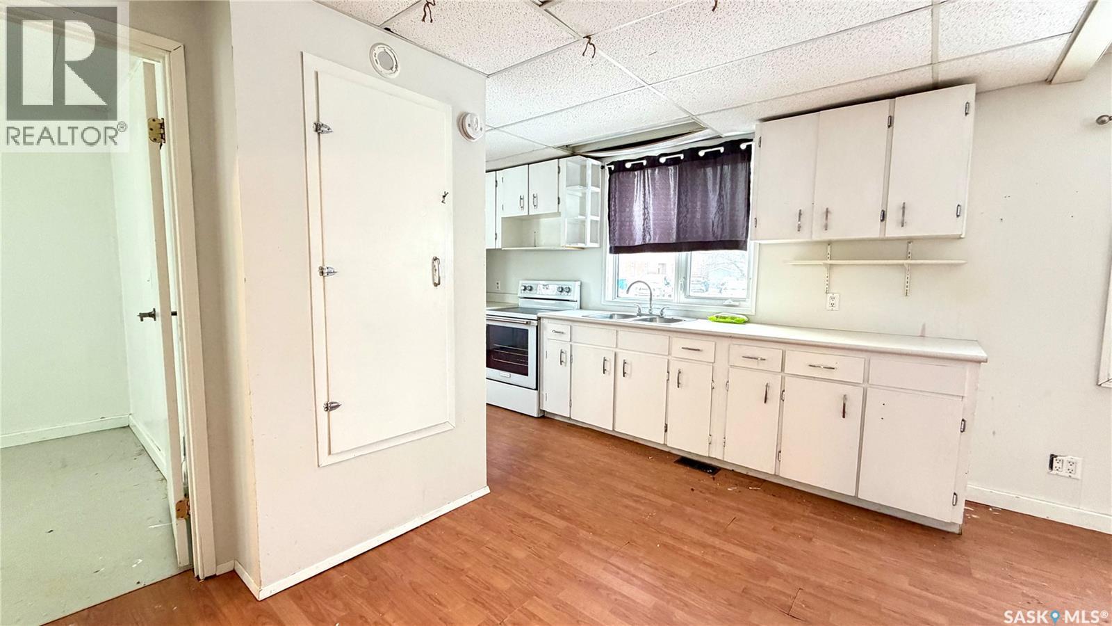 319 Railway Avenue, Outlook, Saskatchewan  S0L 2N0 - Photo 23 - SK026066