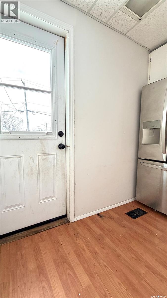 319 Railway Avenue, Outlook, Saskatchewan  S0L 2N0 - Photo 4 - SK026066