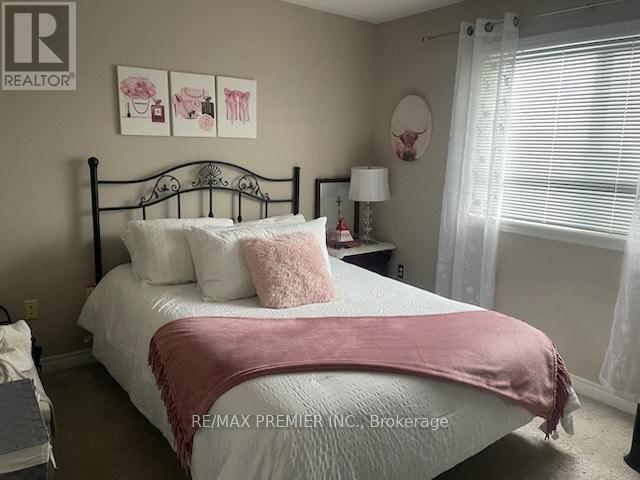 11 Four Seasons Circle, Brampton, Ontario  L7A 2A8 - Photo 10 - W12657800