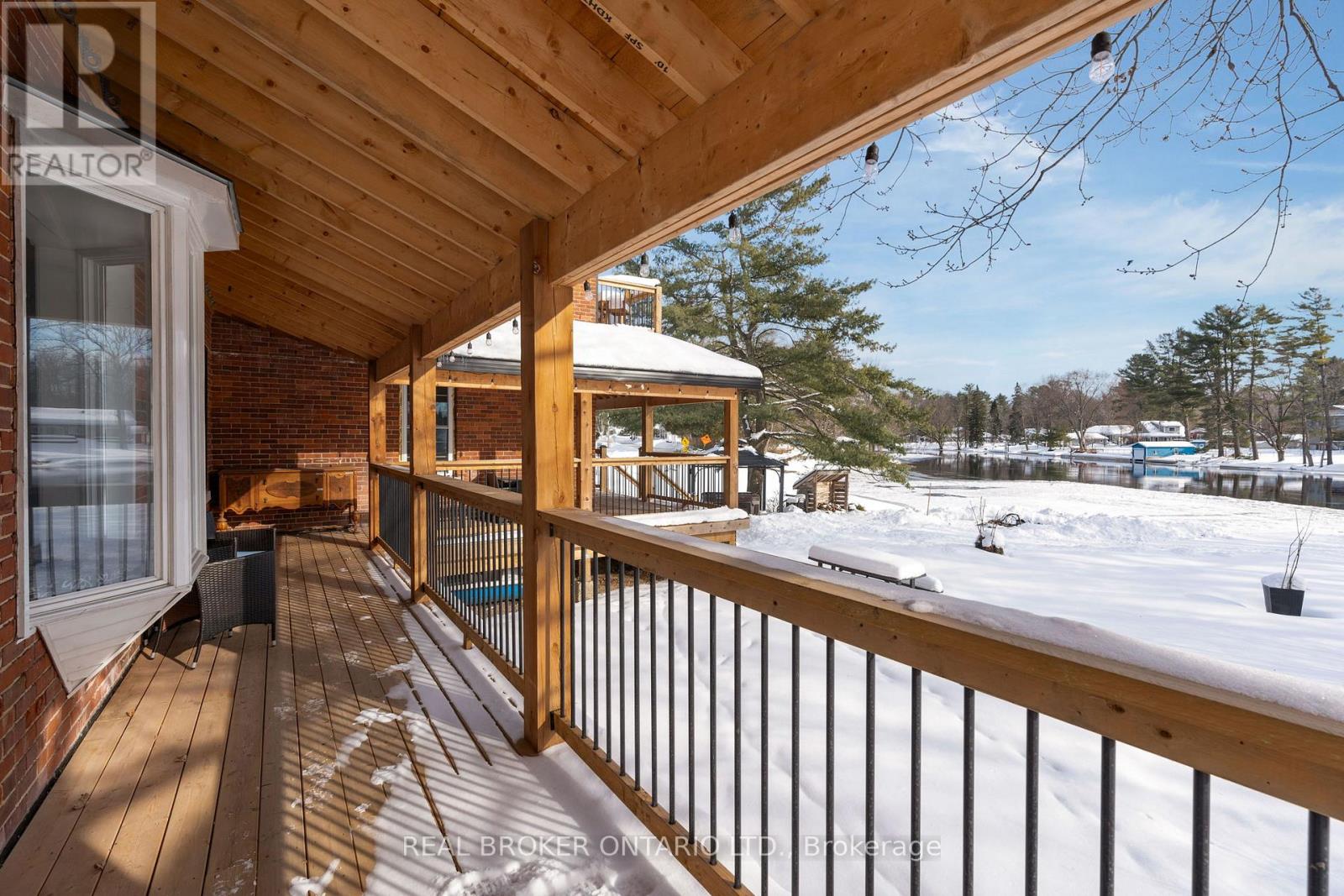 1002 Cowbell Lane N, Gravenhurst, Ontario  P0E 1N0 - Photo 34 - X12655152