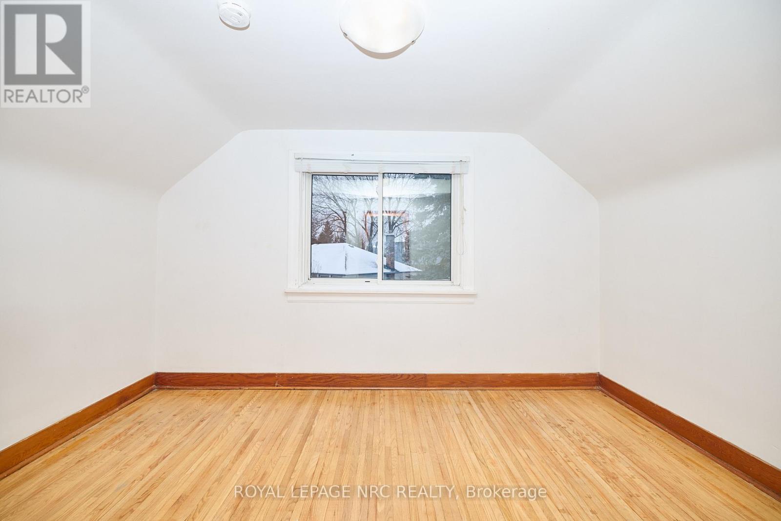 6151 Harvey Street, Niagara Falls, Ontario  L2J 2A9 - Photo 19 - X12657634