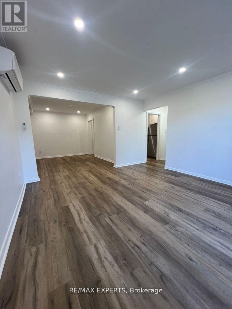 2 - 101 Kenwood Avenue, Toronto, Ontario  M6C 2S1 - Photo 5 - C12657898