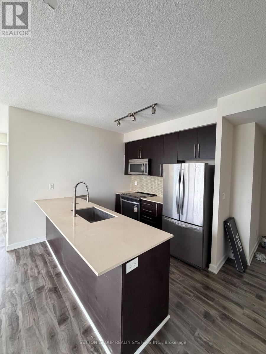 2109 - 510 Curran Place, Mississauga, Ontario  L5B 0J8 - Photo 2 - W12657868