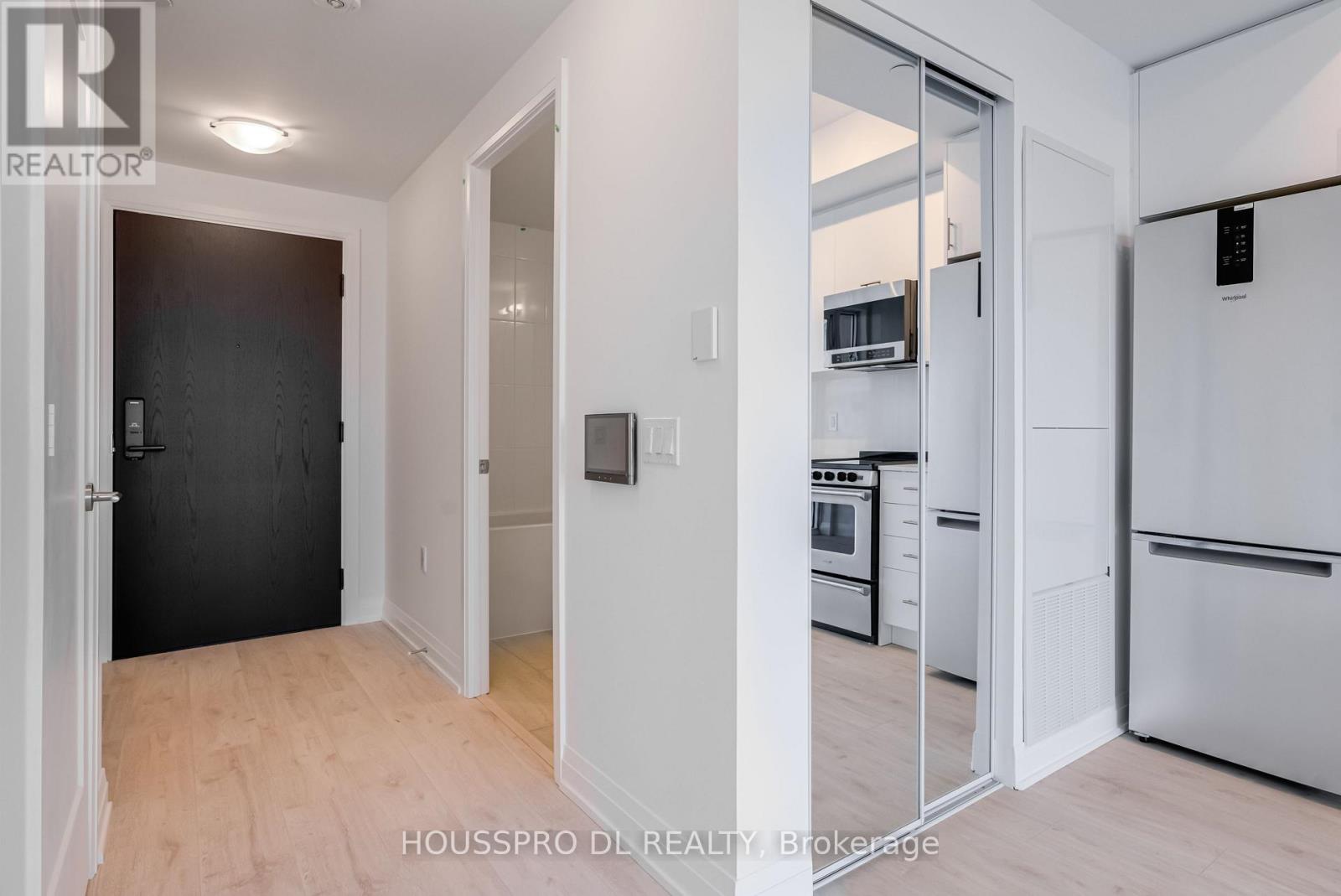 623 - 412 Silver Maple Rd Road, Oakville, Ontario  L6H 7X8 - Photo 19 - W12657896