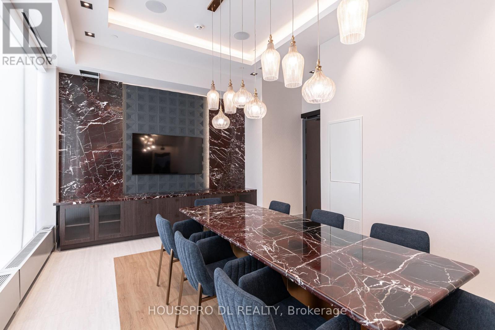 623 - 412 Silver Maple Rd Road, Oakville, Ontario  L6H 7X8 - Photo 43 - W12657896