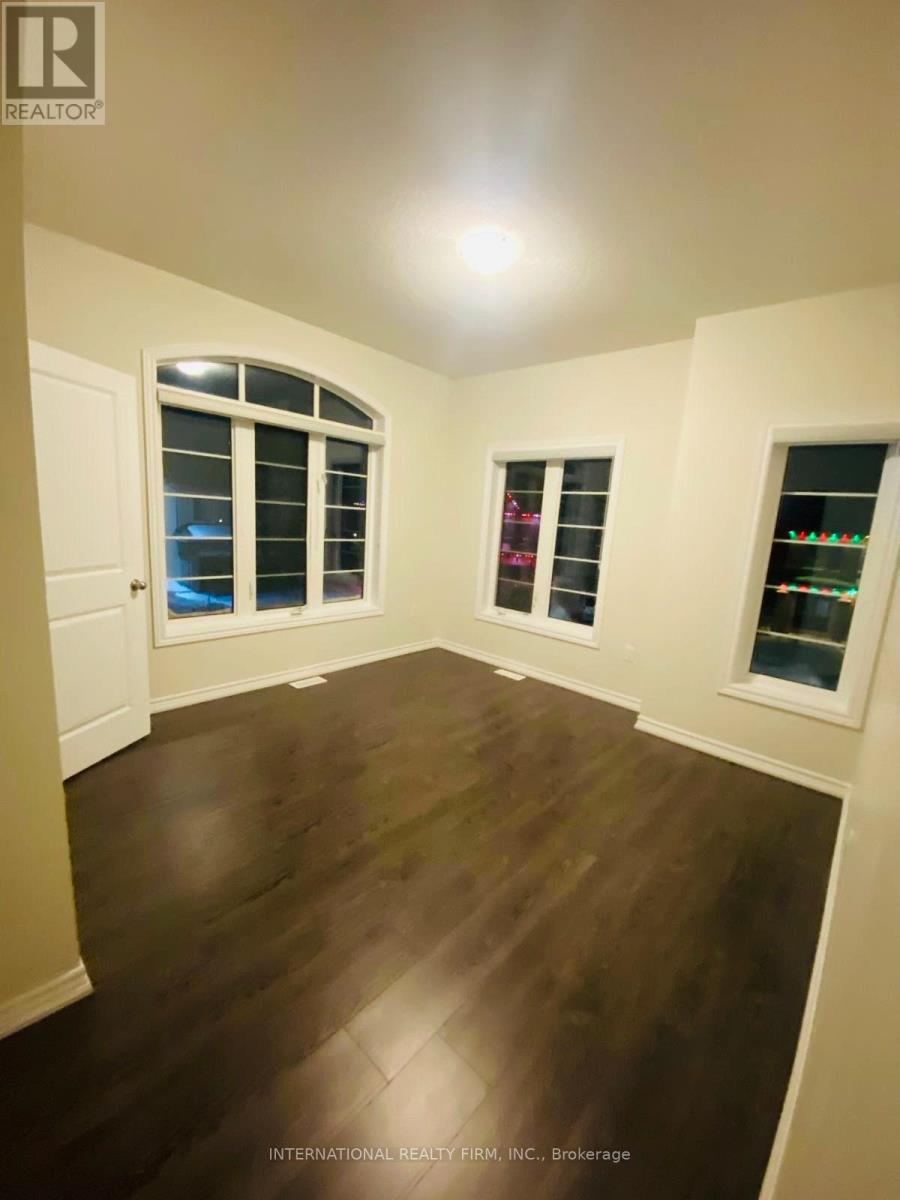 1222 Plymouth Drive, Oshawa, Ontario  L1L 0T9 - Photo 5 - E12652486